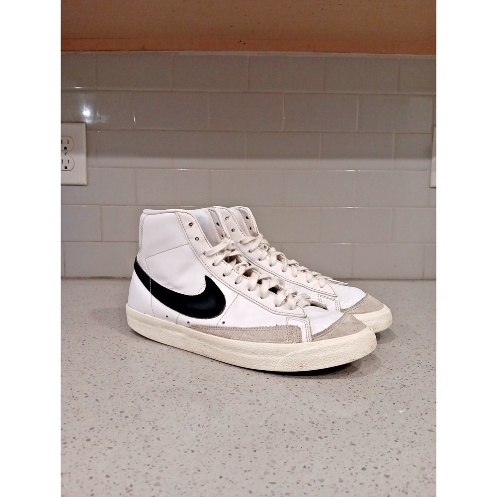 Nike Blazer 77 Vintage Mid White Black Mens Size 11.5